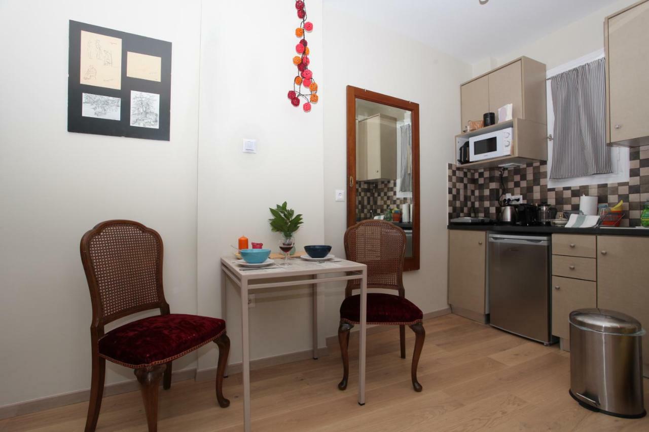 Stylish Studio Below The Acropolis Atina Dış mekan fotoğraf