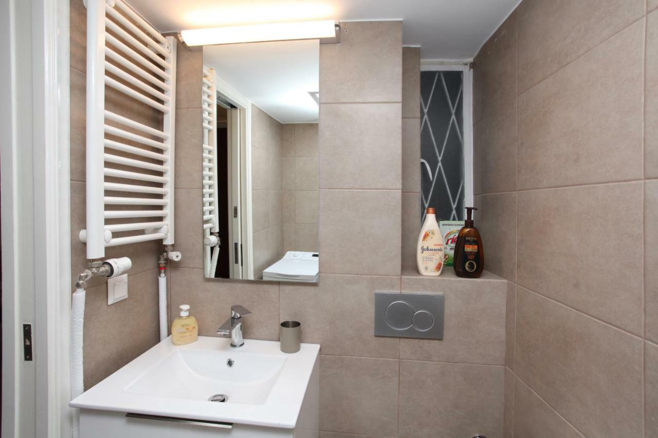 Stylish Studio Below The Acropolis Atina Dış mekan fotoğraf